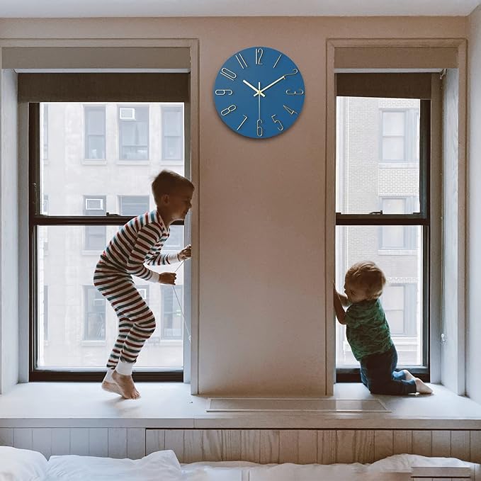 Wall Clock, Silent Clock, Wall Clocks Battery Operated， 12 inch Modern Wall Clock, Suitable for Offices, Living Rooms, Kitchens, Homes, Schools (Blue)