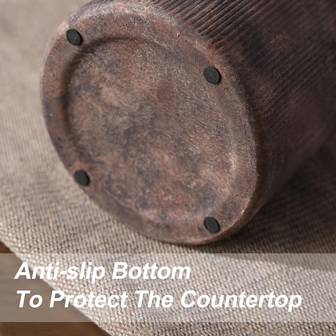 Farmhouse Vase for Home Decor, Vintage Rustic Terracotta Flower Vase Suitable for Home Decor, Living Room, Shelf, Dining Table. 7IN （Red Rust Color）