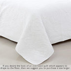 Cozy Line Home Fashions 100% Cotton Matelasse Medallion Solid White Luxury Chic Bedding Quilt Set, Reversible Lightweight Bedspread Coverlet for All Season (Medallion - White, King - 3 Piece)