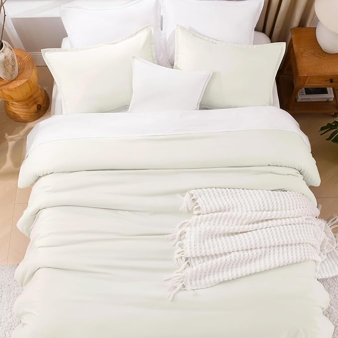 Litanika Ivory Comforter Set Full Size, 3 Pieces Lightweight Solid Bedding Comforter Set, All Season Fluffy Bed Set (79x90In Comforter & 2 Pillowcases)