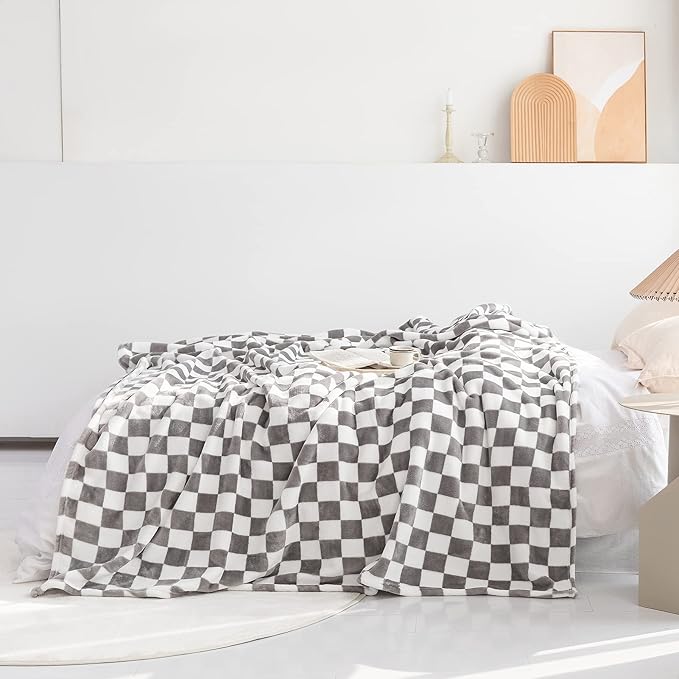 LOMAO Throw Blankets Flannel Blanket with Checkerboard Grid Pattern Soft Throw Blanket for Couch, Bed, Sofa Luxurious Warm and Cozy for All Seasons (Grey, 50"x60")