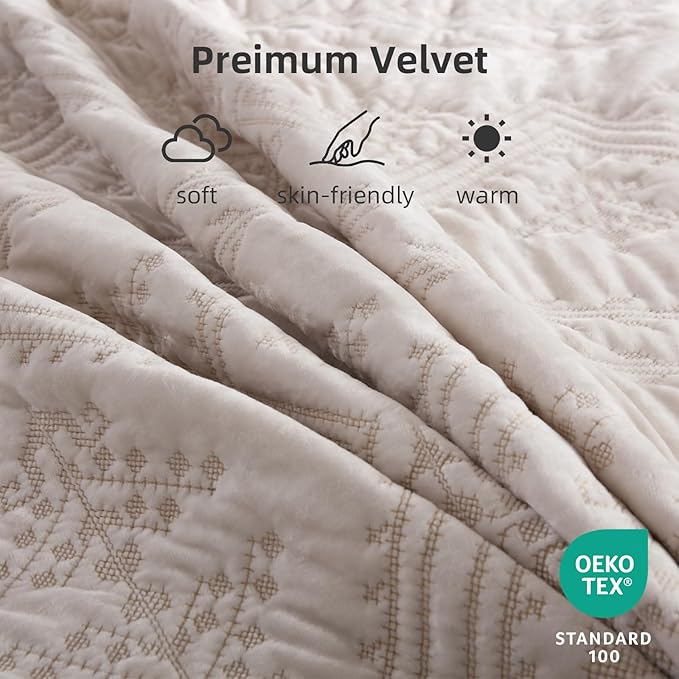 Yvooxny 3-Piece Quilt Set Queen Size Velvet Embroidery Quilted Bedspread Coverlet Set Bedding Set with Pillowcases for All Seasons, White, 98 * 90 Inches