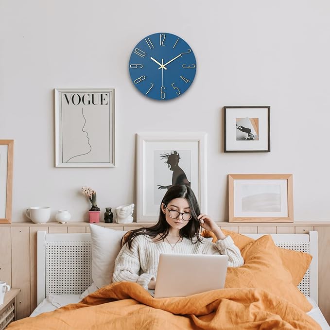 Wall Clock, Silent Clock, Wall Clocks Battery Operated， 12 inch Modern Wall Clock, Suitable for Offices, Living Rooms, Kitchens, Homes, Schools (Blue)