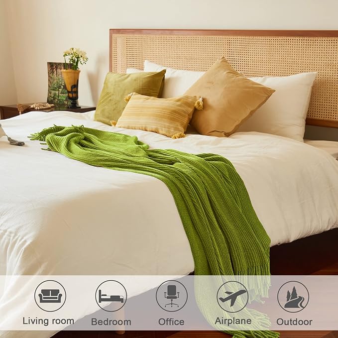 lifein Throw Blanket for Couch, Soft Green Boho Decor Bed Throw,Cozy Knitted Chenille Small Farmhouse Lightweight Throw for Spring(Green,50 * 60")