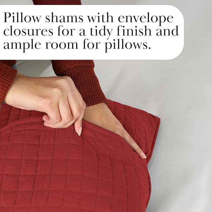 Southshore Fine Living, Inc. Red Quilt King Size Set with 2 Pillow Shams, Soft Microfiber Bedspread, Stain & Pet Hair Resistant Bedding, Cal/King Quilt Set with 2 Pillow Shams, Chili Pepper Red