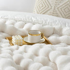 Touchat Luxury 1000GSM Faux Rabbit Fur Throw Blanket, Super Heavy Warm Cozy Blankets for Couch Bed Sofa, Bubble Plush Fuzzy Elegant Soft Reversible Mink Blanket for Living Room Bedroom, Cream White