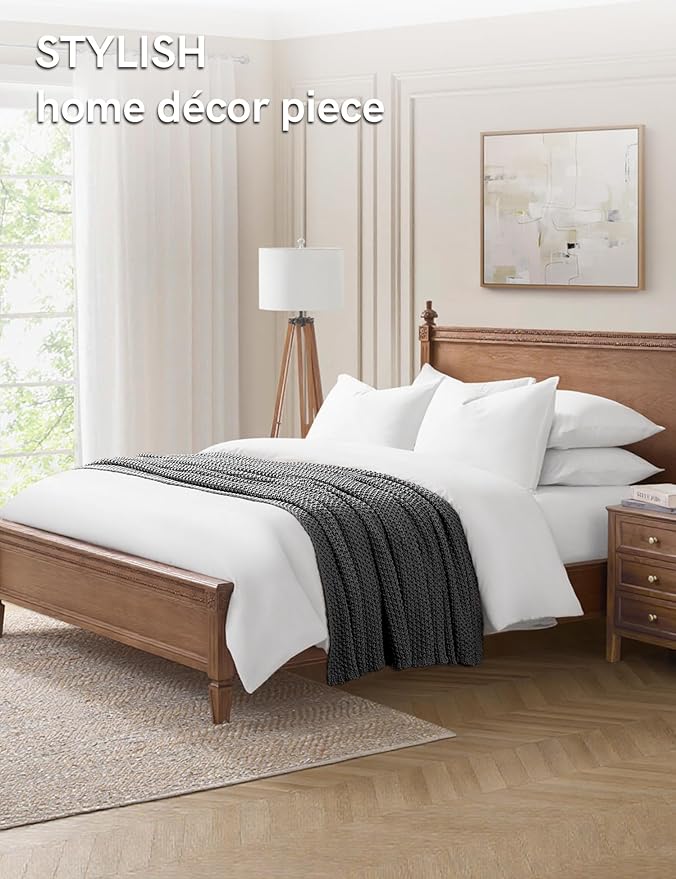 YnM Chunky Cotton Knit Throw Blanket, Cable Knit Throws for Bed Couch Sofa, Comfy & Relaxing, Decorative Piece for Farmhouse Modern Boho Rustic Scandinavian Chic Vibe, Moon Grey 60x80 Inches