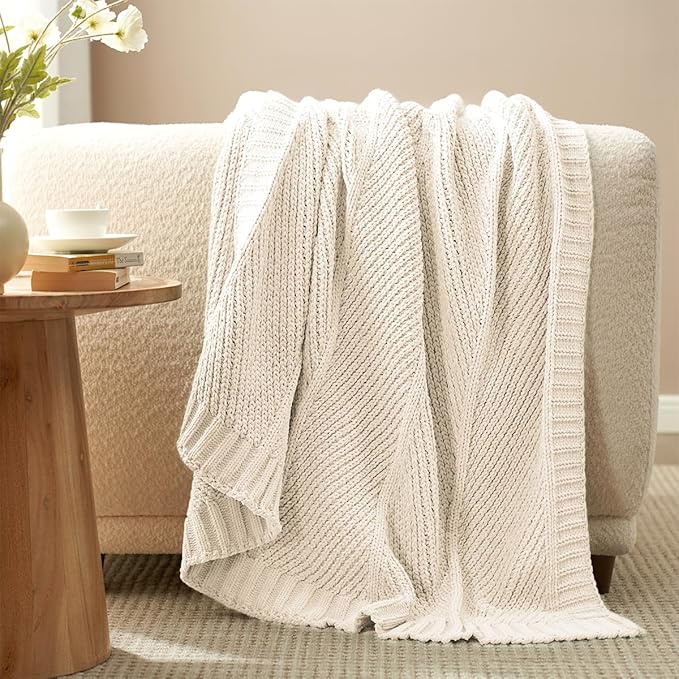 Amélie Home Chenille Knit Throw Blanket for Couch, Chevron Texture Decorative Soft Blanket for Sofa, Bed & Chair, 50"x60", Ivory