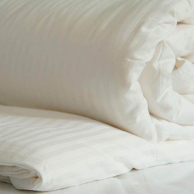 CUDDLE DREAMS Silk Comforter for Winter, 100% Long-Strand Silk Filling, Natural & Breathable (Cal. King Size)