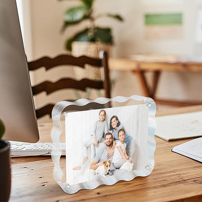 3 Pack 5x7 Acrylic Magnetic Picture Frame, 20 mm Thick Clear Double Sided Freestanding Photo Frame, Transparent Frameless Floating Frames with Magnets Corners, Scalloped