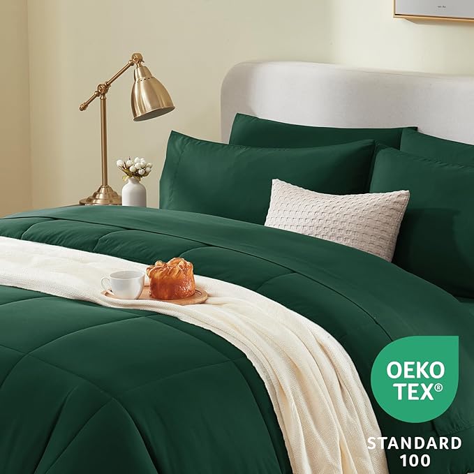 CozyLux Queen Comforter Set Emerald Green, 7 Pieces Bed in a Bag, Green Comforter Queen Size, All Season Bedding Sets with Stitch Quilted Comforter, Flat Sheet, Fitted Sheet, Pillowcases
