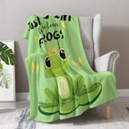 Frog Blanket Gifts for Women Kids - Just A Girl Who Loves Frogs Cute Stuff Animal Lovers Decor Throw for Teen Adults Soft Lightweight Fleece Cozy Travel Bed Couch Birthday Christmas Blanket 50"x60"