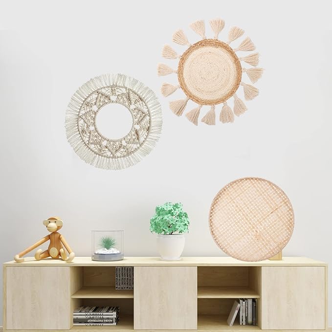 LOCS MICRAI Boho Wall Basket Decor Set of 3 - Flat Woven Basket Wall Hanging Decor,Round Tassels White Macrame Tapestry Wall Decor Art,Handmade Rattan Wicker Seagrass Home Wall Baskets Decor