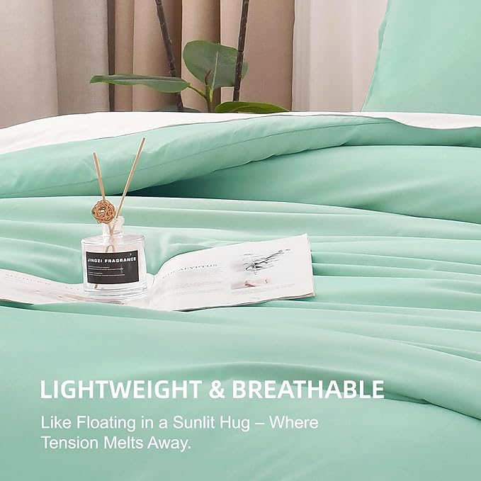 Litanika Comforters Mint Green King Size, 3 Pieces Lightweight Solid Bedding Set & Collections, All Season Fluffy Bed Set (104x90In Comforter & 2 Pillowcases)