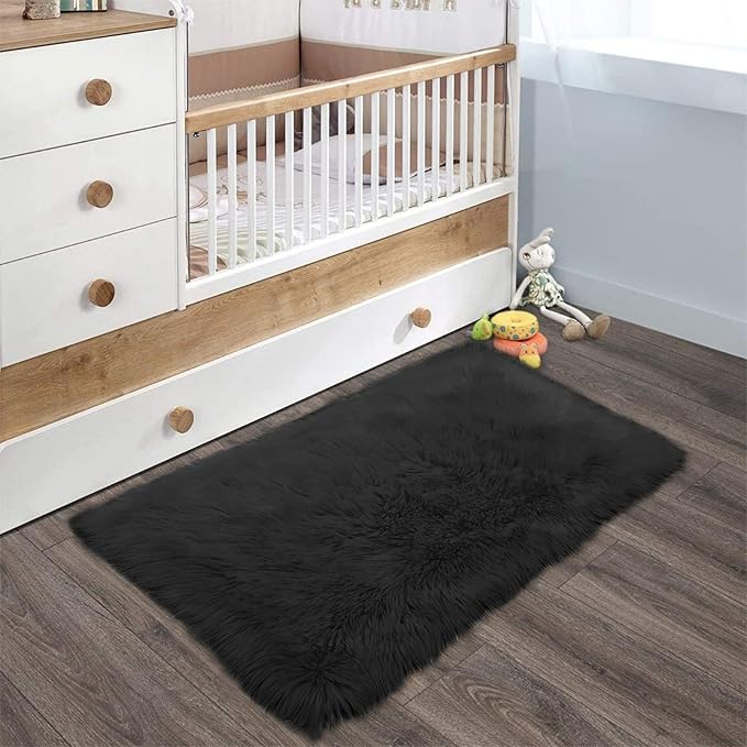 Latepis Black Fur Rug for Bedroom Throw Rugs 2x3 Faux Sheepskin Rug Washable Fluffy Shag Rugs Carpet for Cushion Pet Mat Room Décor Rectangle