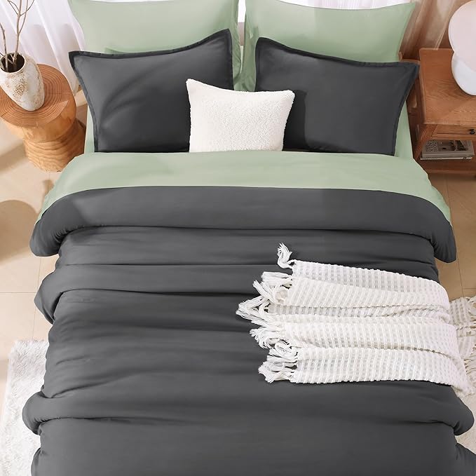 Litanika Dark Grey Comforter Set California King Size, 3 Pieces Cal King Gray Lightweight Plain Bedding Comforter Set, Oversized All Season Fluffy Bed Set (104x96In Comforter & 2 Pillowcases)