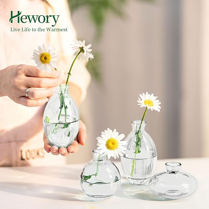 Glass Bud Vases Set of 3, Hewory Cute Clear Small Vases Handmade, Mini Glass Flower Vase for Floral Arrangement, Tiny Centerpiece for Wedding Party Events Home Office Table Decor (Not Include Flower)