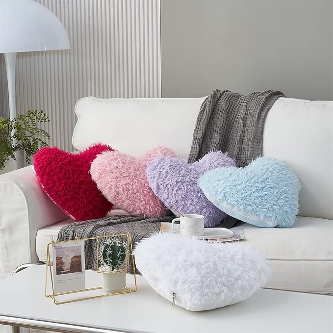 Fluffy Heart Pillow, Faux Fur Throw Pillow,Sherpa Plush Fluffy, Cute Soft Throw Cushion, Valentines Day,Thanks Giving Days ,Christmas Day Decorative for Home Bed Couch Heart Shape,19.7*15.7Inches