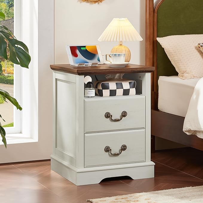2PCS Farmhouse Nightstands with Charging Station，18" End Table with 2 Drawers，Farmhouse Nightstand with Vintage Handles, Bedside Cabinet for Bedroom for Bedroom, Living Room,White