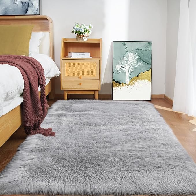 Goolela Fluffy Faux Fur Rug 4x6 Grey Faux SheepskinRug for Bedroom Bedside Fuzzy Furry Plush Soft Rugs for Living Room Home Office Washable Rectangle
