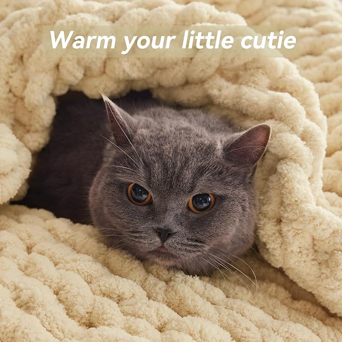 Chunky Knit Throw Blanket, 40''*50'' Knitted Throw Chenille Yarn for Bed Couch, Handmade Oatmeal Crochet Big Thick Blanket, Machine Washable Cute Comfy Blanket for Home Decor