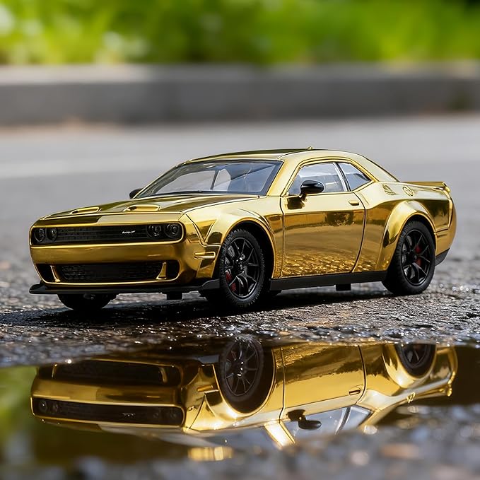 Car Toys for Boys 1/24 Diecast Cars Hellcat SRT Collectibles Model Kit,Pull Back Metal Toy Car with Lights and Sounds,Toy Cars for Boys Age 4-7（Gold）