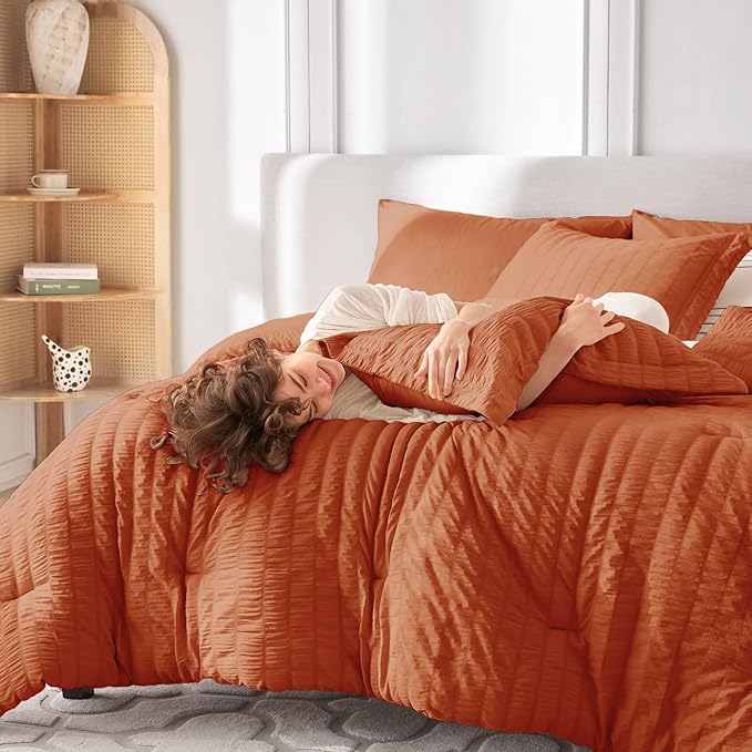 MUXHOMO 7 Pieces Full Comforter Set, Seersucker Bed in a Bag Full Size, All Season Luxury Bedding Set with Comforter, Flat Sheet, Fitted Sheet, Pillowcases & Shams, Burnt Orange