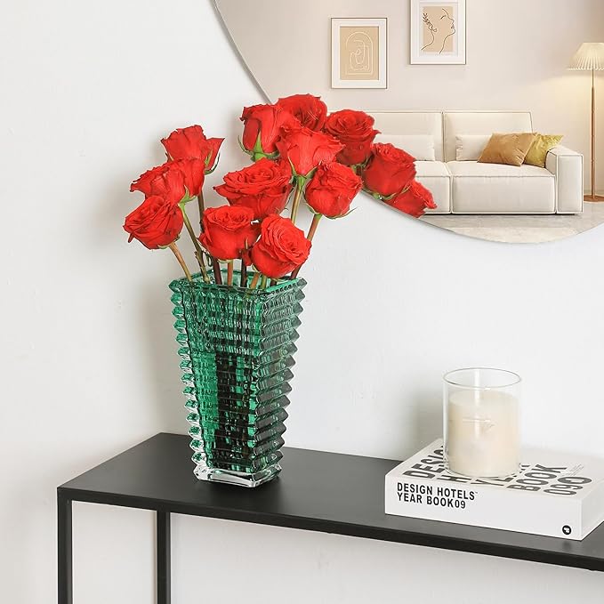 MCMCNCUIU Crystal Vase, Large Crystal Vases for Flowers, Green Large Flower Vase, Modern Glass Vases for Living Room, Bedroom, Kitchen, Dining Table, Mantle, Wedding, 9 Inches