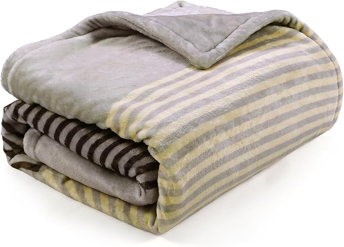 Lahome Brown Fleece Throw Blanket for Couch Double-Color Rainbow Fluffy Warm Cozy Bed Blanket Soft Fuzzy Modern Throw Blankets for Sofa Home Decor, Brown 50''x60''