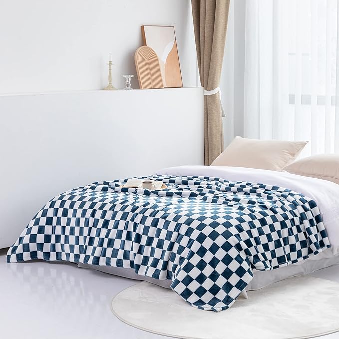 LOMAO Throw Blankets Flannel Blanket with Checkerboard Grid Pattern Soft Throw Blanket for Couch, Bed, Sofa Luxurious Warm and Cozy for All Seasons (Navy, 60"x80")
