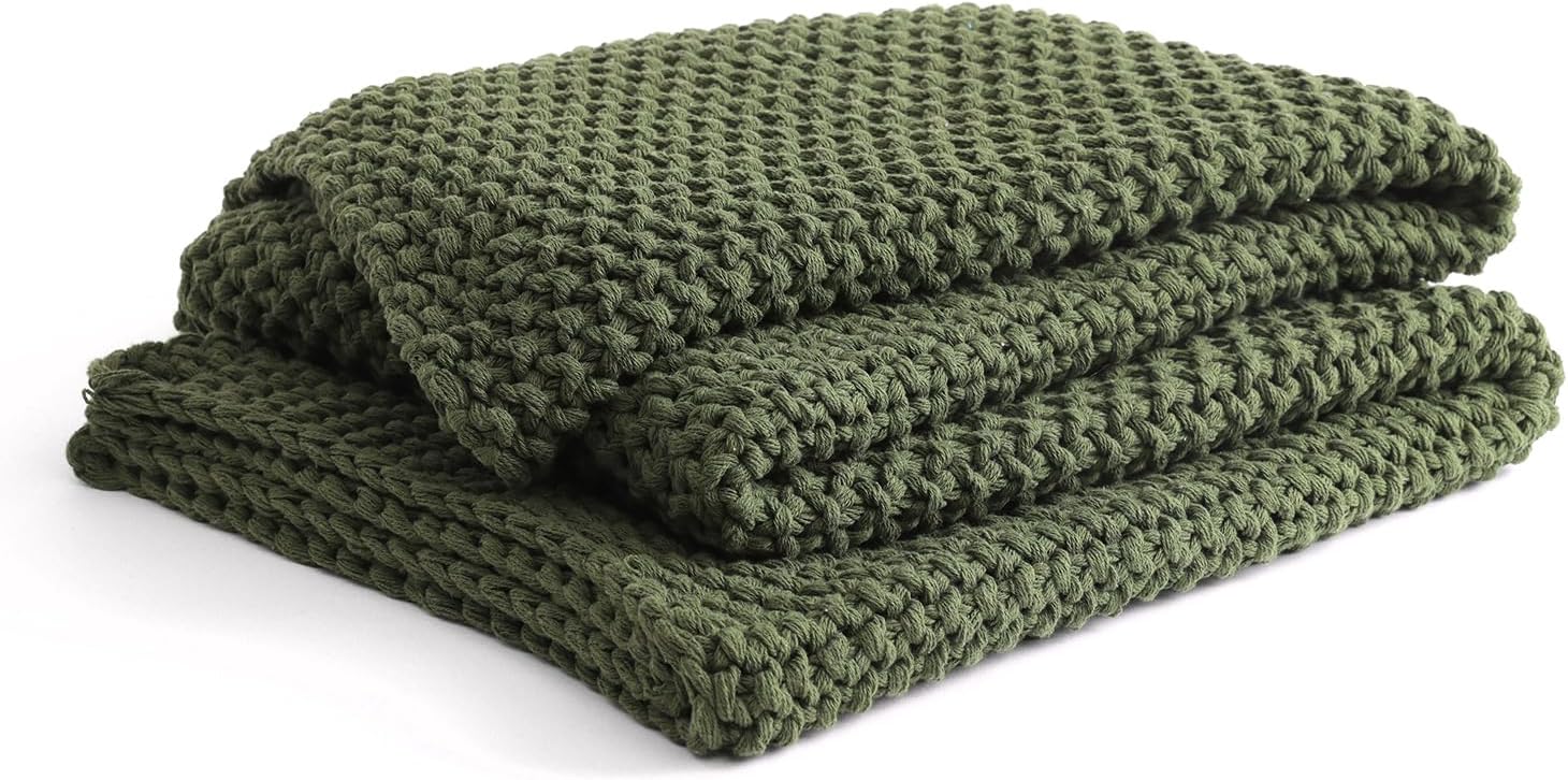 YnM Chunky Cotton Knit Throw Blanket, Cable Knit Throws for Bed Couch Sofa, Comfy & Relaxing, Decorative Piece for Farmhouse Modern Boho Rustic Scandinavian Chic Vibe, Pine Green 50x60 Inches