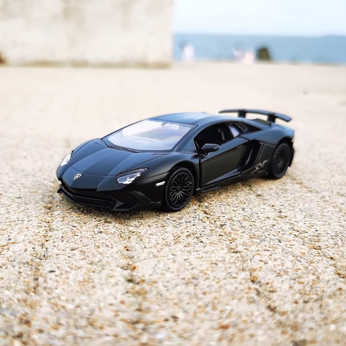 1/36 Scale LP750-4 SV Diecast Car Models,Pull Back Vehicles Toy Cars,Cars Gifts for Boys Girls (Matte)