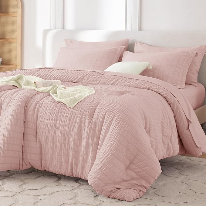 MUXHOMO 7 Pieces King Comforter Set, Seersucker Bed in a Bag King Size, All Season Luxury Bedding Set with Comforter, Flat Sheet, Fitted Sheet, Pillowcases & Shams, Rose Gold