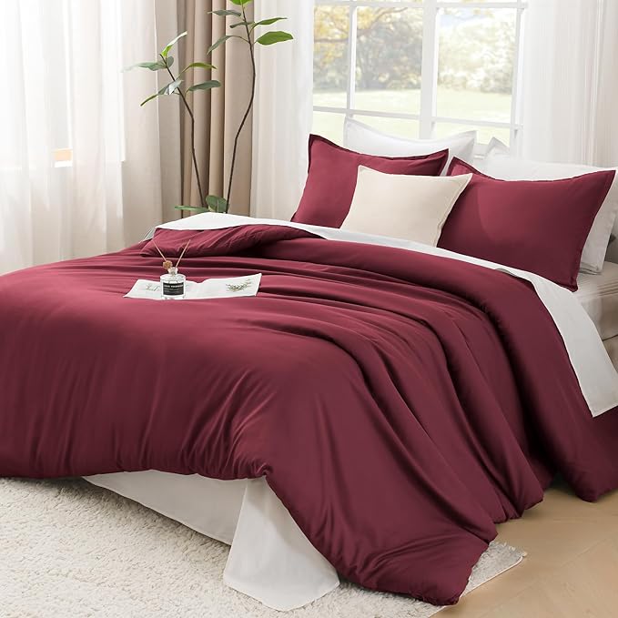 Litanika Burgundy Red Comforter Set Full Size, 3 Pieces Lightweight Solid Bedding Comforter Set, All Season Fluffy Bed Set (79x90In Comforter & 2 Pillowcases)