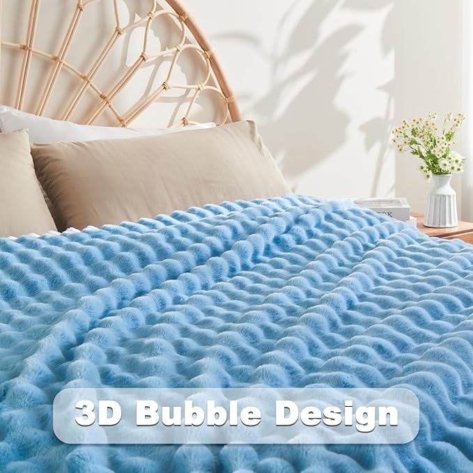 NEWCOSPLAY Faux Fur Throw Blanket Blue Bubble Blanket Thick Warm Soft for Couch Sofa Bed 550GSM (Blue, Throw(50"x60"))