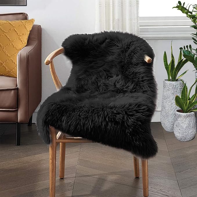 Goolela Black Fluffy Faux Fur Rug 2x3 Black Fuzzy Furry Sheepskin Rug Small Carpet for Bedroom Dorm Bathroom Washable Rectangle