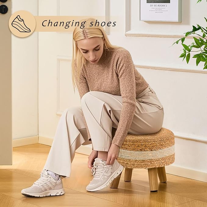 Handwoven Round Ottoman, Natural Water Hyacinth Outdoor Patio Pouf Seagrass Low Stool with Wood Legs, Soft Padded Footrest for Living Room Bedroom Garden, White