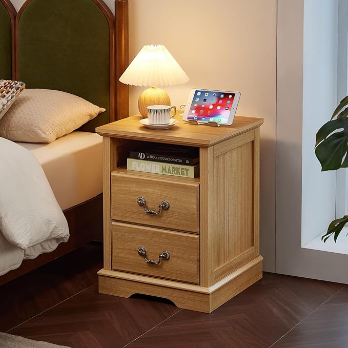 2PCS Farmhouse Nightstands with Charging Station，18" End Table with 2 Drawers，Farmhouse Nightstand with Vintage Handles, Bedside Cabinet for Bedroom for Bedroom, Living Room,Natural