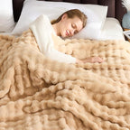 NEWCOSPLAY Faux Fur Throw Blanket Brown Bubble Blanket Thick Warm Soft for Couch Sofa Bed 550GSM (Brown, Throw(50"x60"))