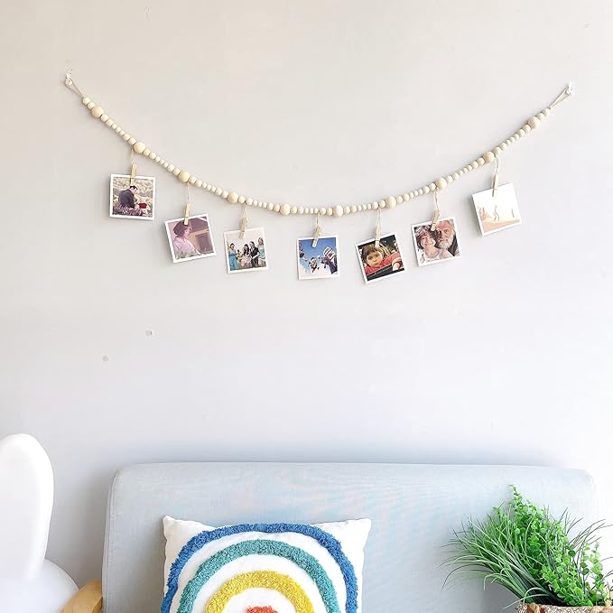 7 Feet Hanging Photo Display with Clips Boho Decor Wooden Bead Garland Birthday Photo Display Holder Frame Decoration for Dorms, Classrooms, Bedrooms