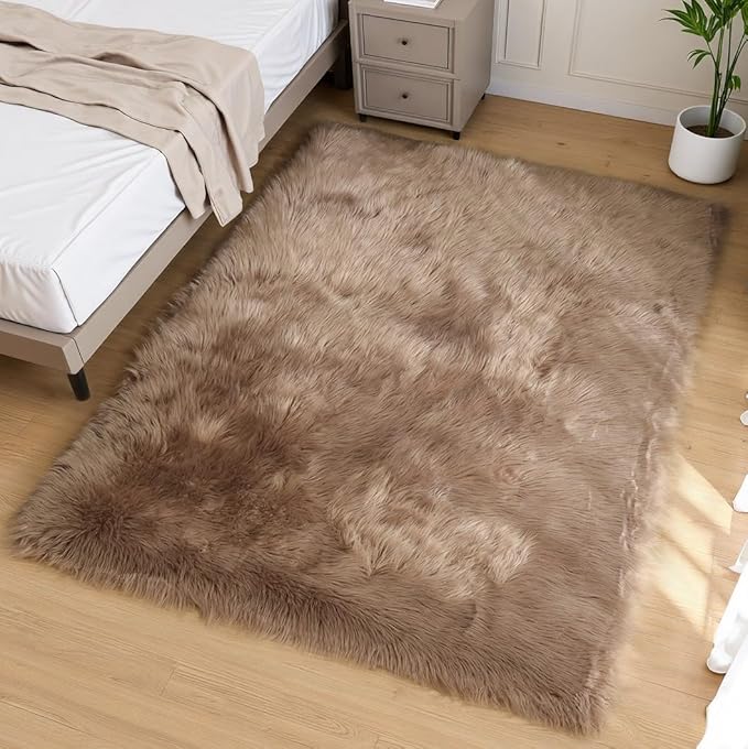 Goolela Faux Sheepskin Fur Area Rug 5x8 Light Brown Beige Fluffy Fuzzy Furry Shag Rug for Bedroom Living Room Washable Rectangle