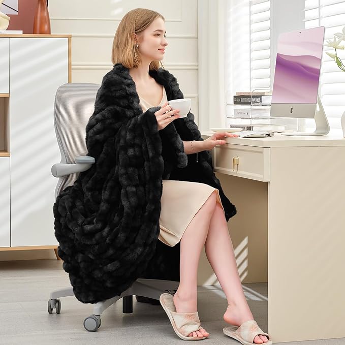 Ultra Soft Luxury Faux Fur Twin Blanket for Counch,Fuzzy Fluffy Plush Warm Cozy Elegant Wrinkled Blanket for Sofa Bedroom Living Room,（60"x80",Tie-dye Black）