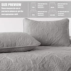 Exclusivo Mezcla Quilt Set Oversized King Size with 2 Pillow Shams, Lightweight Light Grey Quilts with Vintage Damask Pattern, Soft Cal King Bedspreads Coverlets Bedding Set for All Seasons