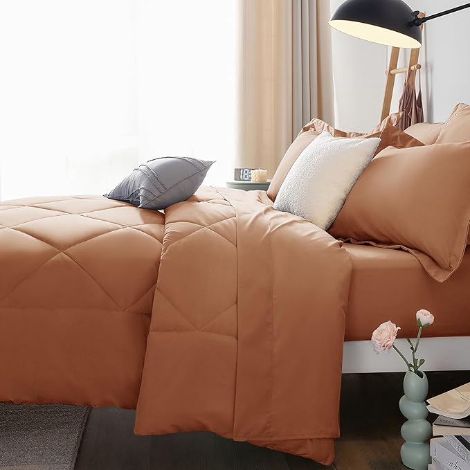 CozyLux Queen Comforter Set Pumpkin - Bed in a Bag Queen Size 7 Pieces, Luxury Soft Bed Set for All Seasons, Bedding Set with Down Alternative Comforter, Sheets, Pillowcases & Shams