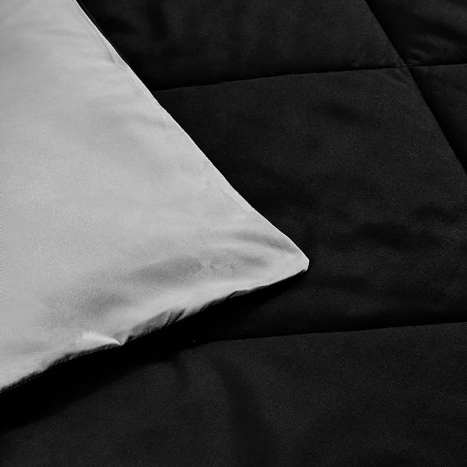 Amazon Basics Comforter Blanket Twin/Twin XL, Reversible Lightweight Microfiber All Season Blanket, Black/Grey