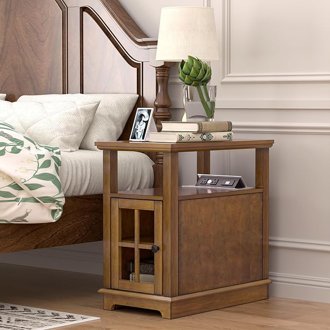 HIFYOBRO End Table with Flip Top Charging Station, Adjustable Shelf, Type-C & USB Port & Power outlets, Wooden Nightstand, Side Table with Storage for Living Room and Bedroom