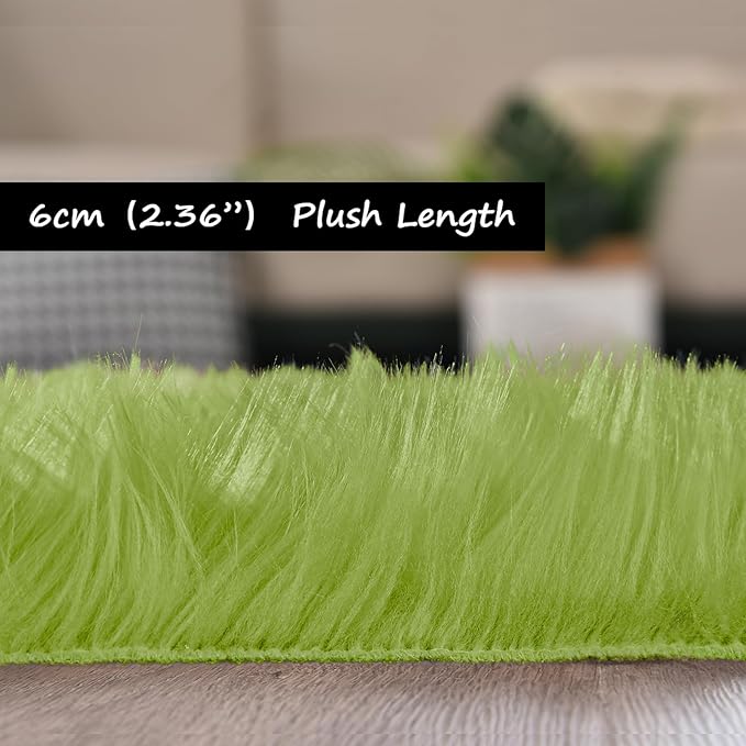 Goolela Area Rug 3x5 for Bedroom Dorm Bedside Living Room Green Fluffy Soft Rug Washable Faux Fur Rug Decor Shaggy Sheepskin Rug Rectangle