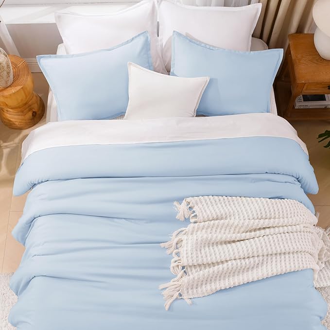 Litanika Comforters Light Blue Twin/Twin XL Size, 2 Pieces Lightweight Solid Bedding Comforter Set, All Season Fluffy Bed Set (66x90In Comforter & 1 Pillowcase)