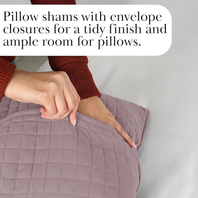 Southshore Fine Living, Inc. Full/Queen Quilt Set, Full Size Quilts with 2 Matching Pillow Shams, Lightweight Quilt Coverlet, Lightweight, Easy Care Machine Washable Queen Size Bedspread, Lavender