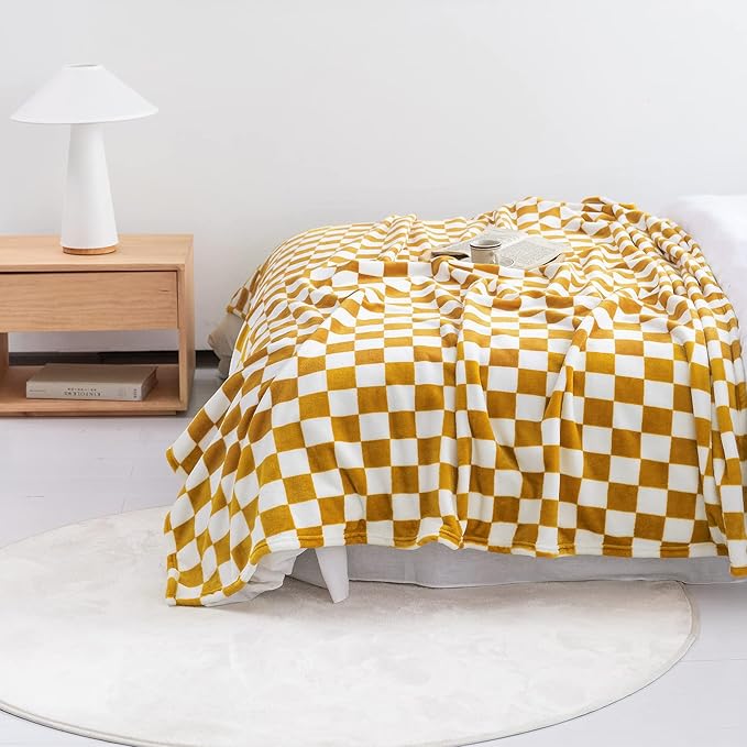 LOMAO Throw Blankets Flannel Blanket with Checkerboard Grid Pattern Soft Throw Blanket for Couch, Bed, Sofa Luxurious Warm and Cozy for All Seasons (Yellow, 60"x80")